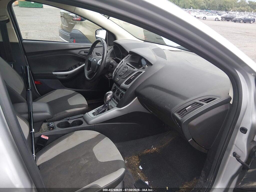 1FAHP3F29CL150237 2012 FORD FOCUS photo no. 5