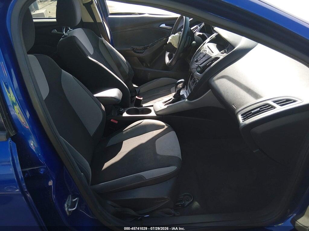 1FAHP3F27CL267802 2012 FORD FOCUS photo no. 5