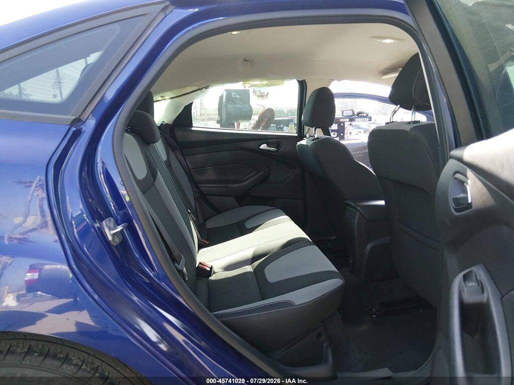 1FAHP3F27CL267802 2012 FORD FOCUS photo no. 8