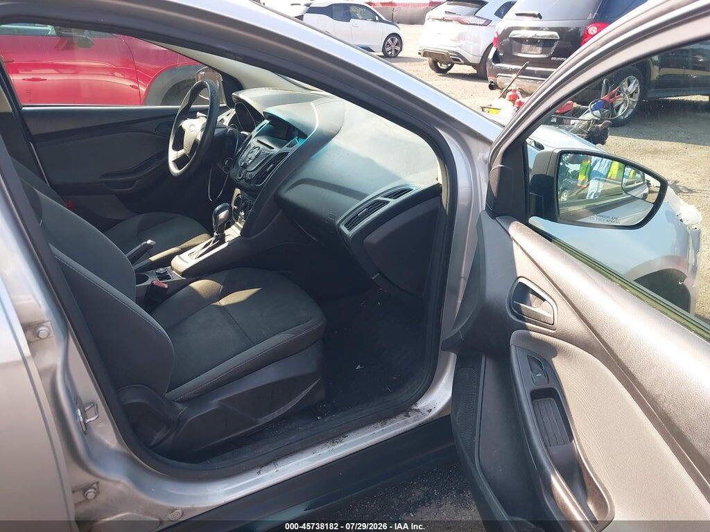1FAHP3E23CL271265 2012 FORD FOCUS photo no. 5