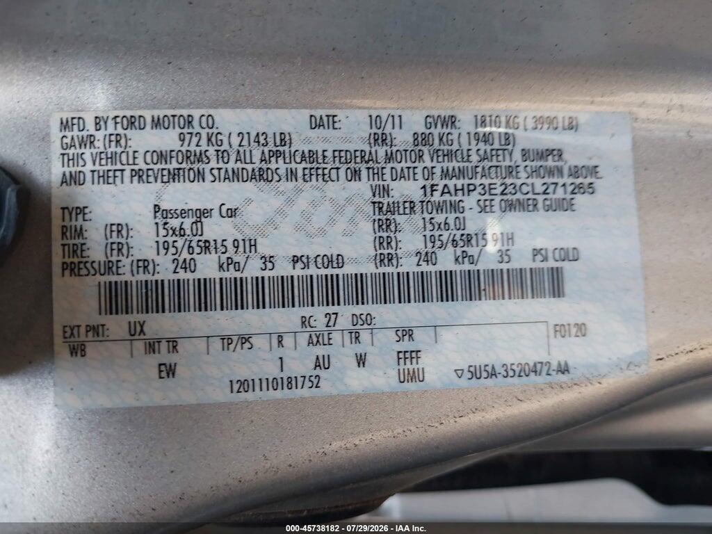 1FAHP3E23CL271265 2012 FORD FOCUS photo no. 9