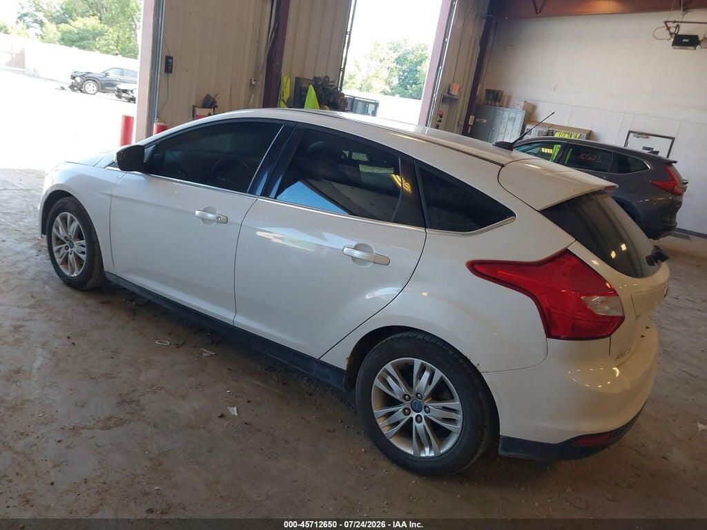 1FAHP3M24CL252743 2012 FORD FOCUS photo no. 3