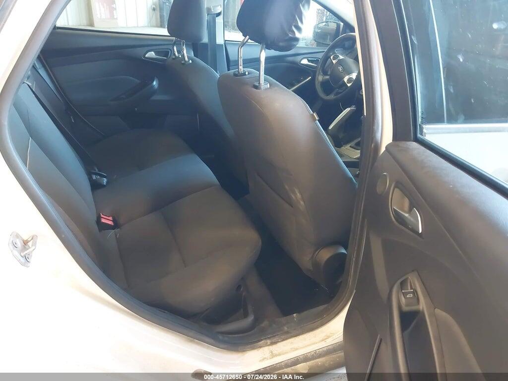 1FAHP3M24CL252743 2012 FORD FOCUS photo no. 8