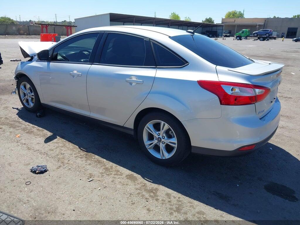 1FAHP3F23CL452848 2012 FORD FOCUS photo no. 3