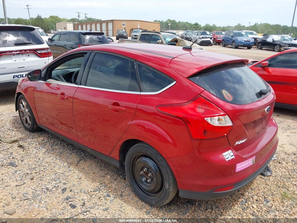 1FAHP3M28CL360217 2012 FORD FOCUS photo no. 3