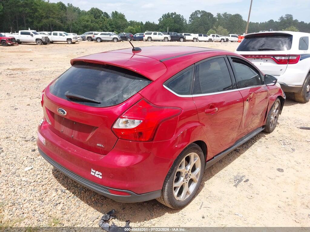 1FAHP3M28CL360217 2012 FORD FOCUS photo no. 4