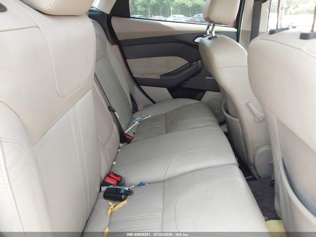 1FAHP3M28CL360217 2012 FORD FOCUS photo no. 8