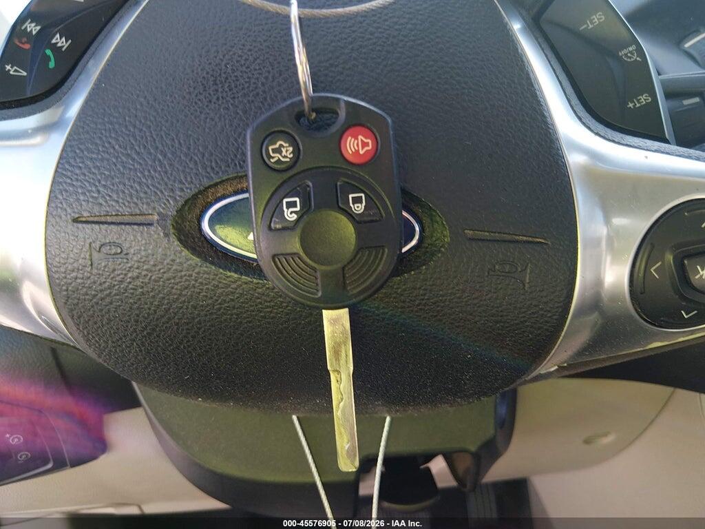 1FAHP3F29CL304574 2012 FORD FOCUS photo no. 11