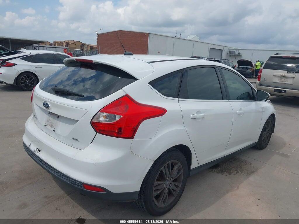 1FAHP3M20CL146063 2012 FORD FOCUS photo no. 4