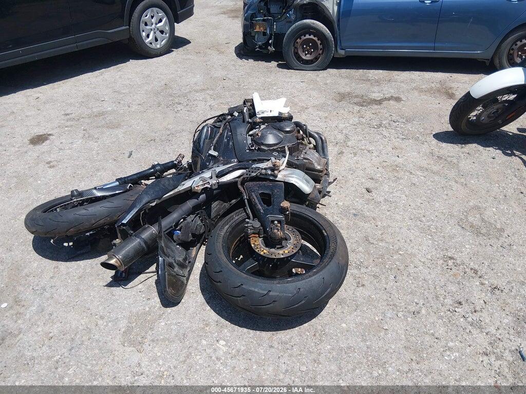 JH2PC40059K201169 2009 HONDA CBR600 photo no. 6