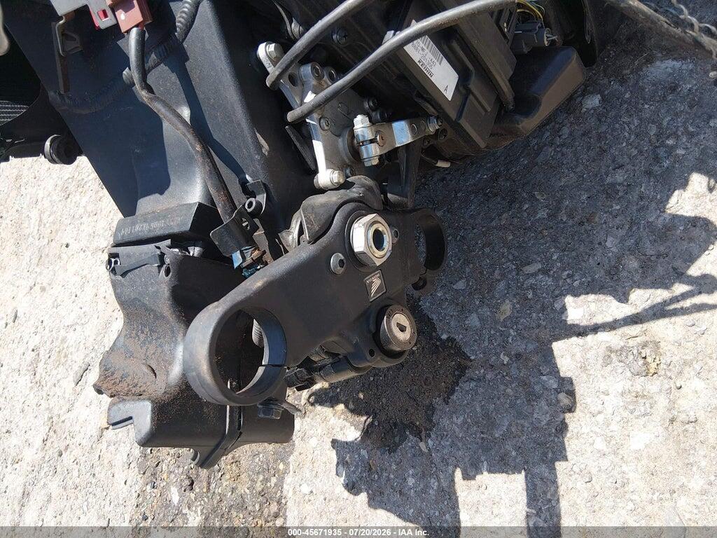 JH2PC40059K201169 2009 HONDA CBR600 photo no. 7
