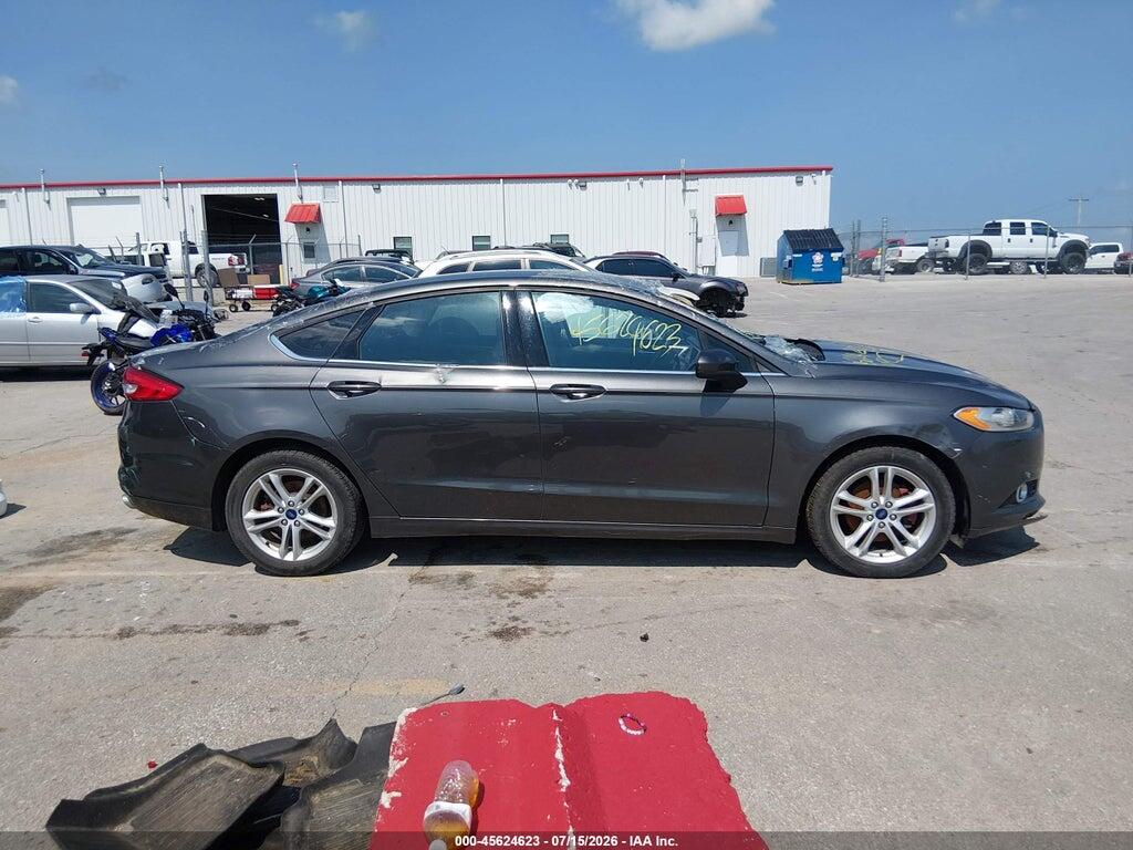 3FA6P0HD7JR245950 2018 FORD FUSION photo no. 12