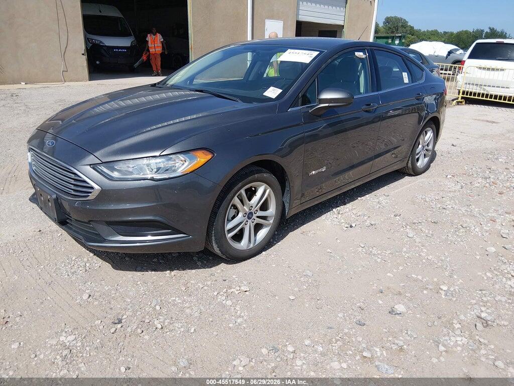 3FA6P0UU8JR209464 2018 FORD FUSION HYBRID photo no. 2