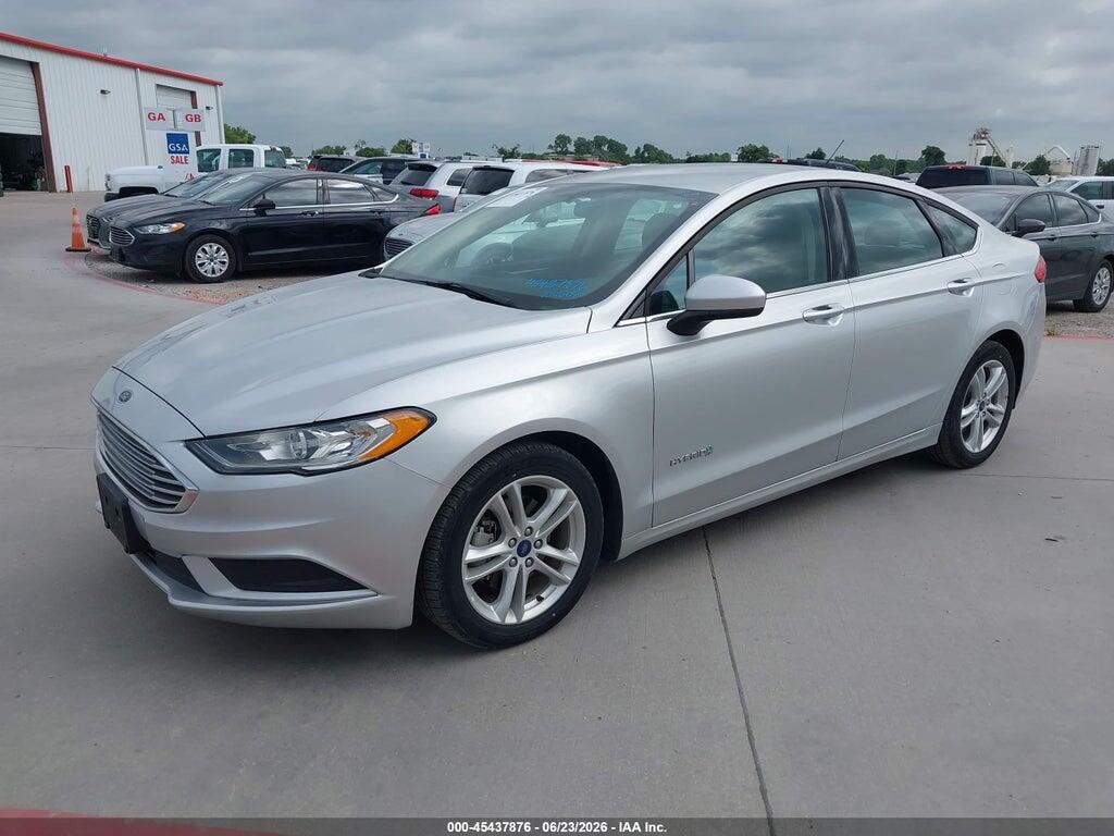 3FA6P0UU9JR100608 2018 FORD FUSION HYBRID photo no. 2