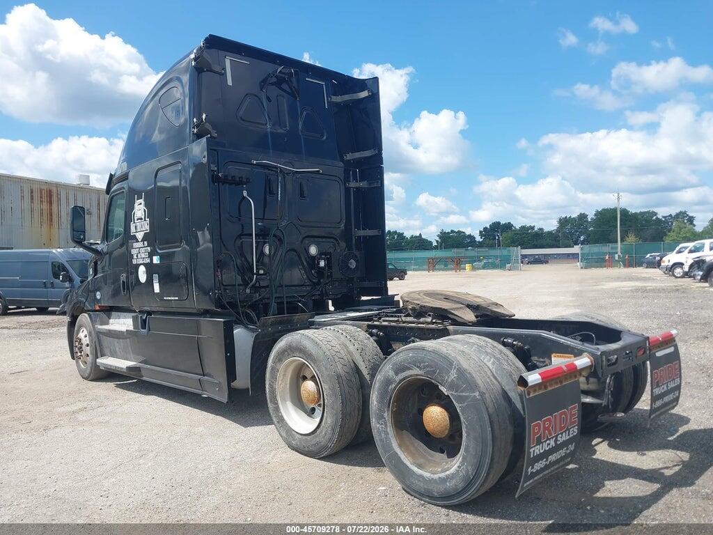 3AKJHHDR5KSKG4264 2019 FREIGHTLINER NEW CASCADIA 126 photo no. 3