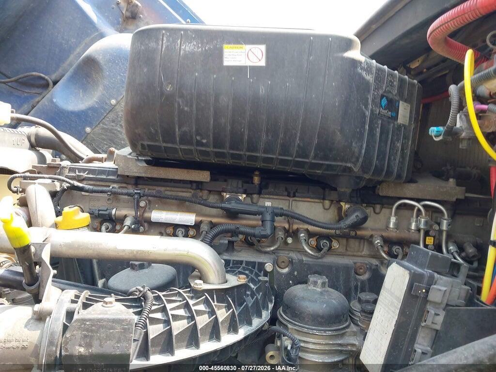 3AKJGNDR9KDKH3068 2019 FREIGHTLINER SD122 photo no. 9