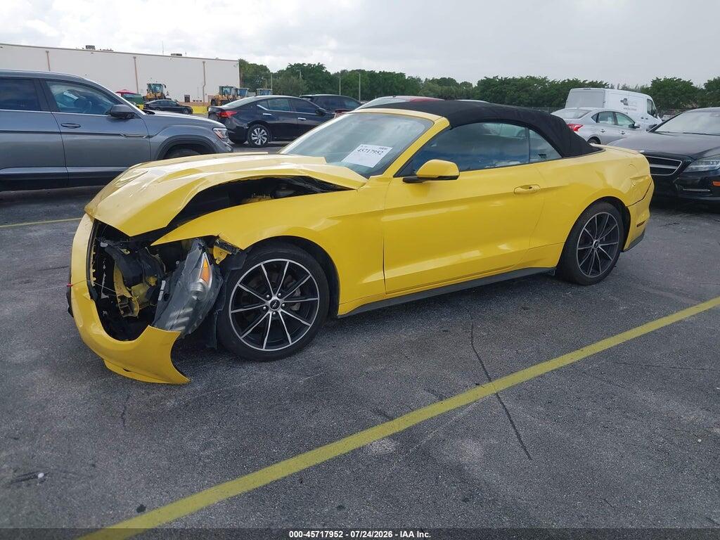 1FATP8UH9G5216875 2016 FORD MUSTANG photo no. 2