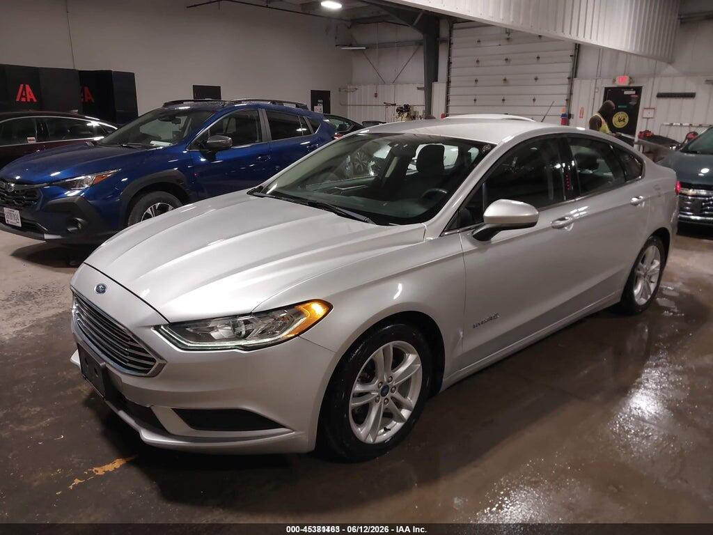 3FA6P0LU2JR258080 2018 FORD FUSION HYBRID photo no. 2