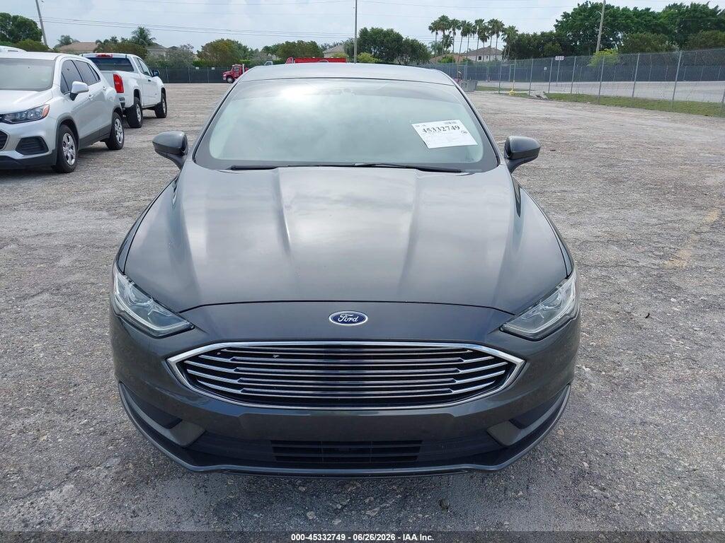3FA6P0UU8JR100258 2018 FORD FUSION HYBRID photo no. 12