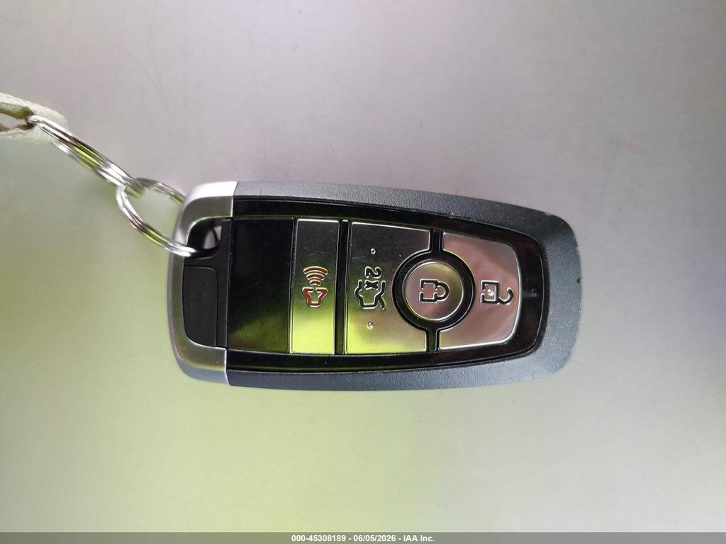 3FA6P0UU3JR271385 2018 FORD FUSION HYBRID photo no. 11