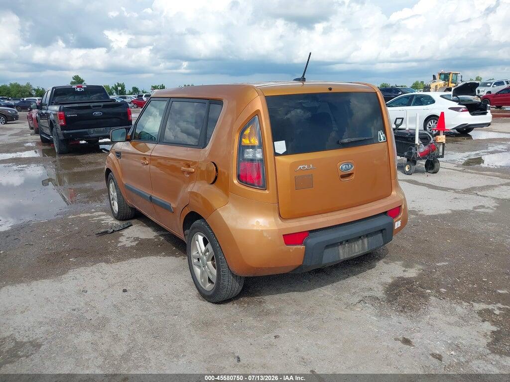 KNDJT2A26B7234676 2011 KIA SOUL photo no. 3
