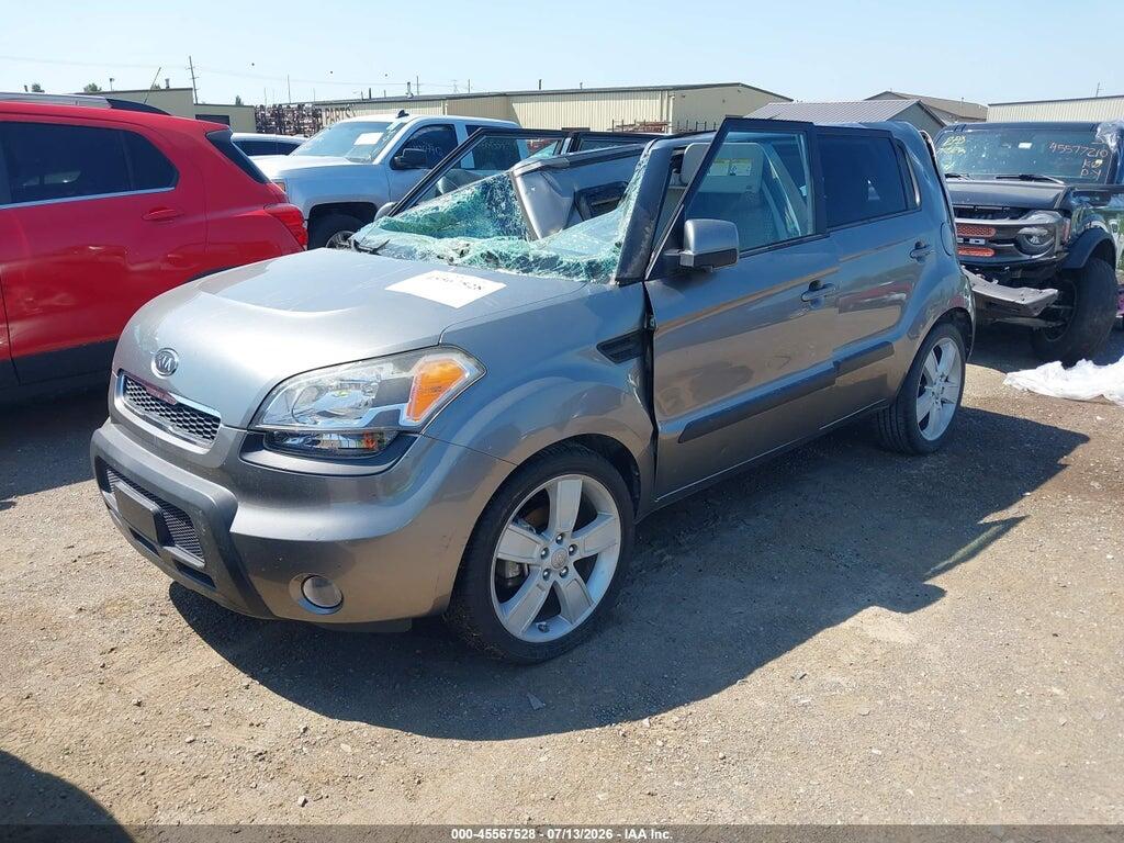 KNDJT2A23B7202946 2011 KIA SOUL photo no. 2
