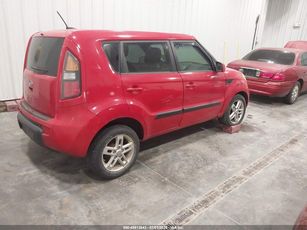 KNDJT2A20B7315222 2011 KIA SOUL photo no. 4