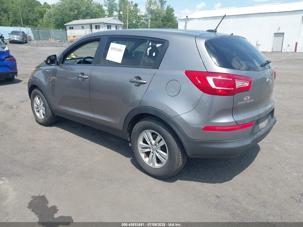 KNDPBCA21B7047638 2011 KIA SPORTAGE photo no. 3
