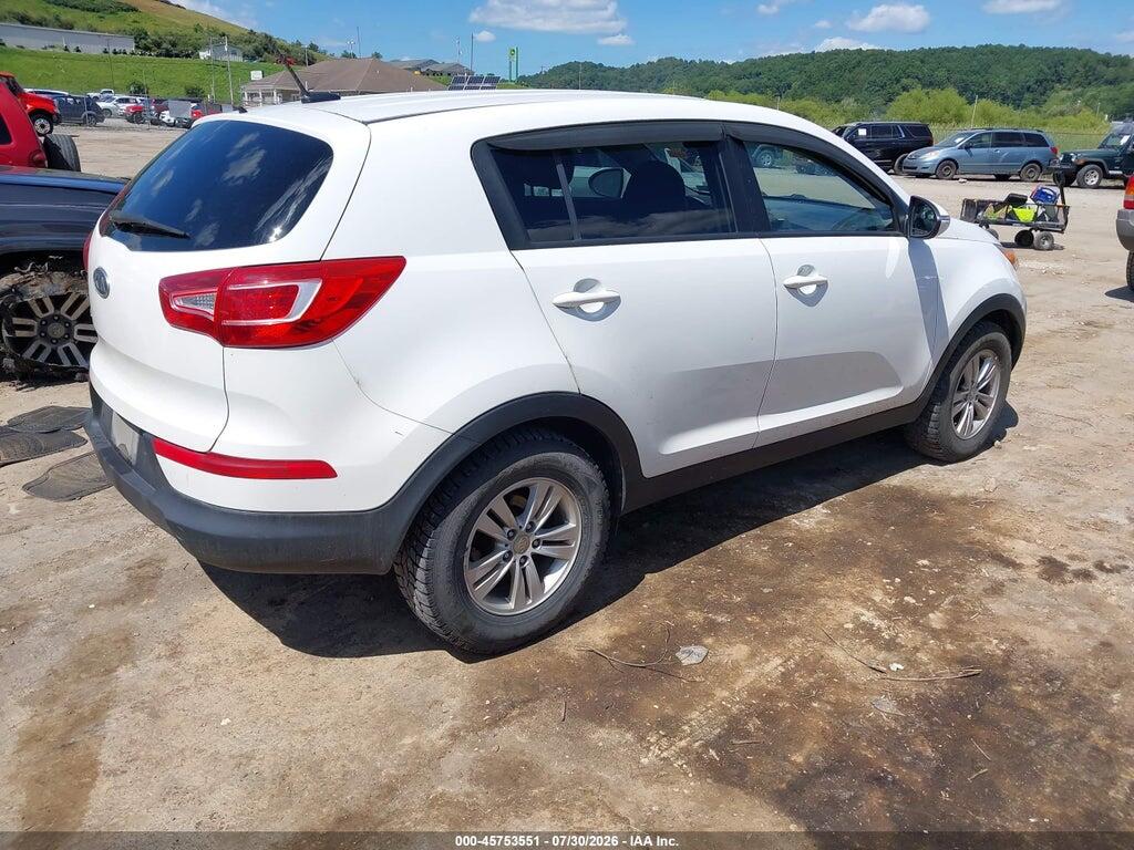 KNDPB3A23B7012860 2011 KIA SPORTAGE photo no. 4