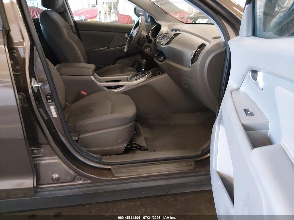 KNDPB3A20B7020964 2011 KIA SPORTAGE photo no. 5