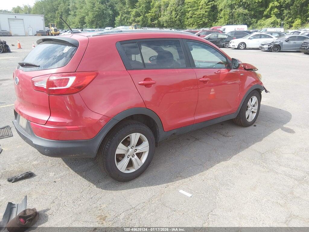 KNDPBCA28B7076019 2011 KIA SPORTAGE photo no. 4