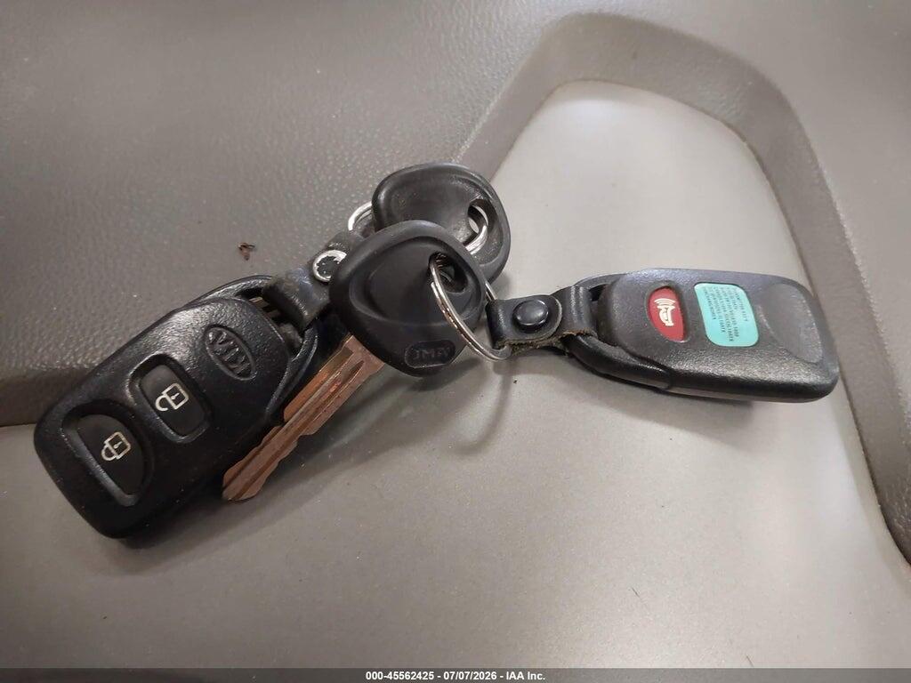 KNDPBCA27B7098139 2011 KIA SPORTAGE photo no. 11