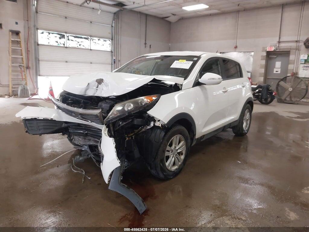 KNDPBCA27B7098139 2011 KIA SPORTAGE photo no. 2