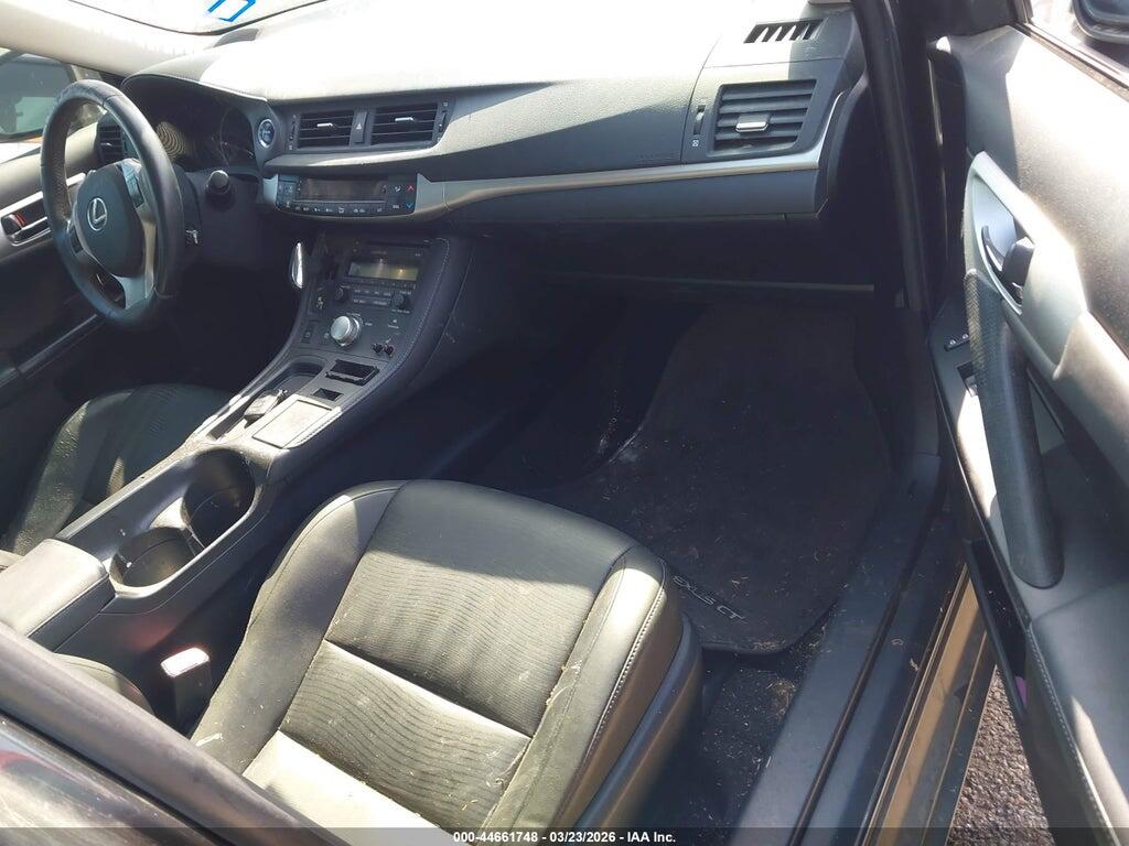 JTHKD5BH9B2028883 2011 LEXUS CT 200H photo no. 5