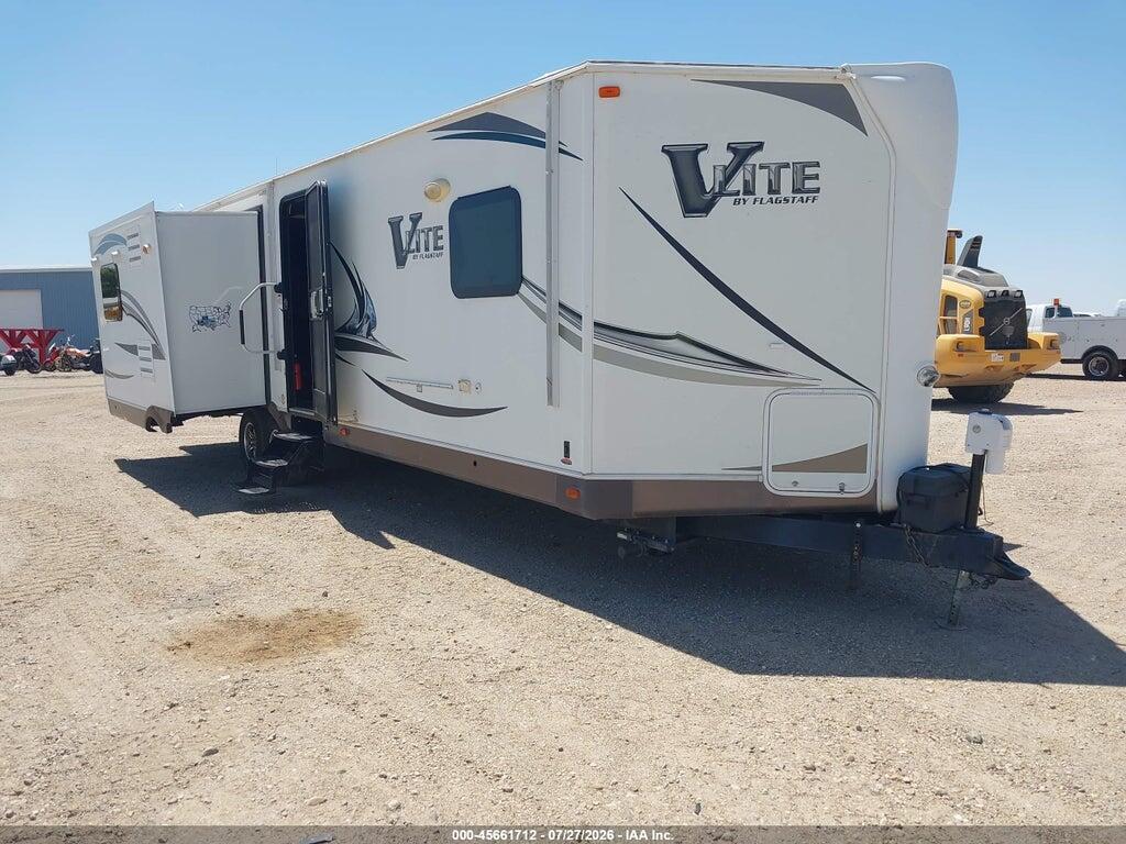 4X4TFF27E18530175 2014 FOREST RIVER 30WRLTS BUMPER PULL TRAVEL TRAILER photo no. 1
