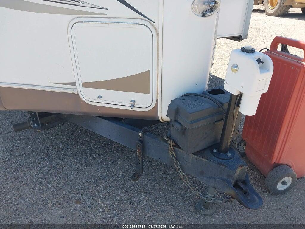 4X4TFF27E18530175 2014 FOREST RIVER 30WRLTS BUMPER PULL TRAVEL TRAILER photo no. 10