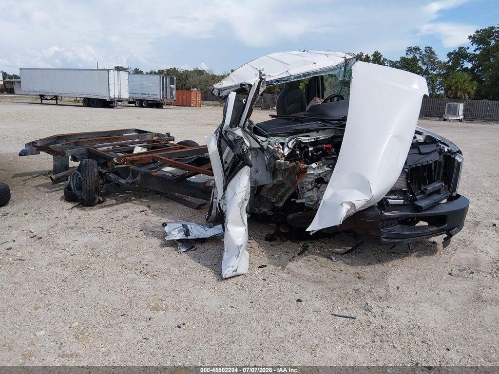 1FDWE3FK2NDC25960 2022 FORD E-350 CUTAWAY photo no. 1
