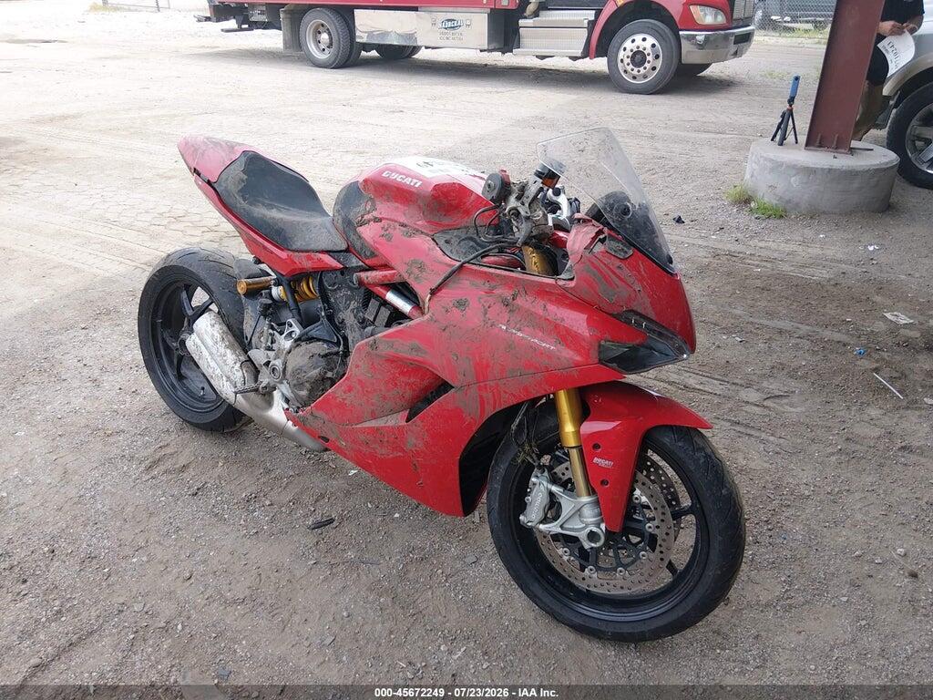 2020 DUCATI SUPERSPORT ZDMVABDS6LB009034