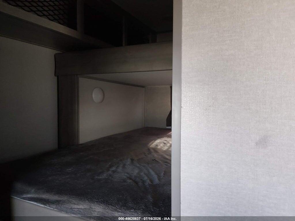 5ZT2CAYB2RX030583 2024 COACHMEN CATALINA photo no. 9