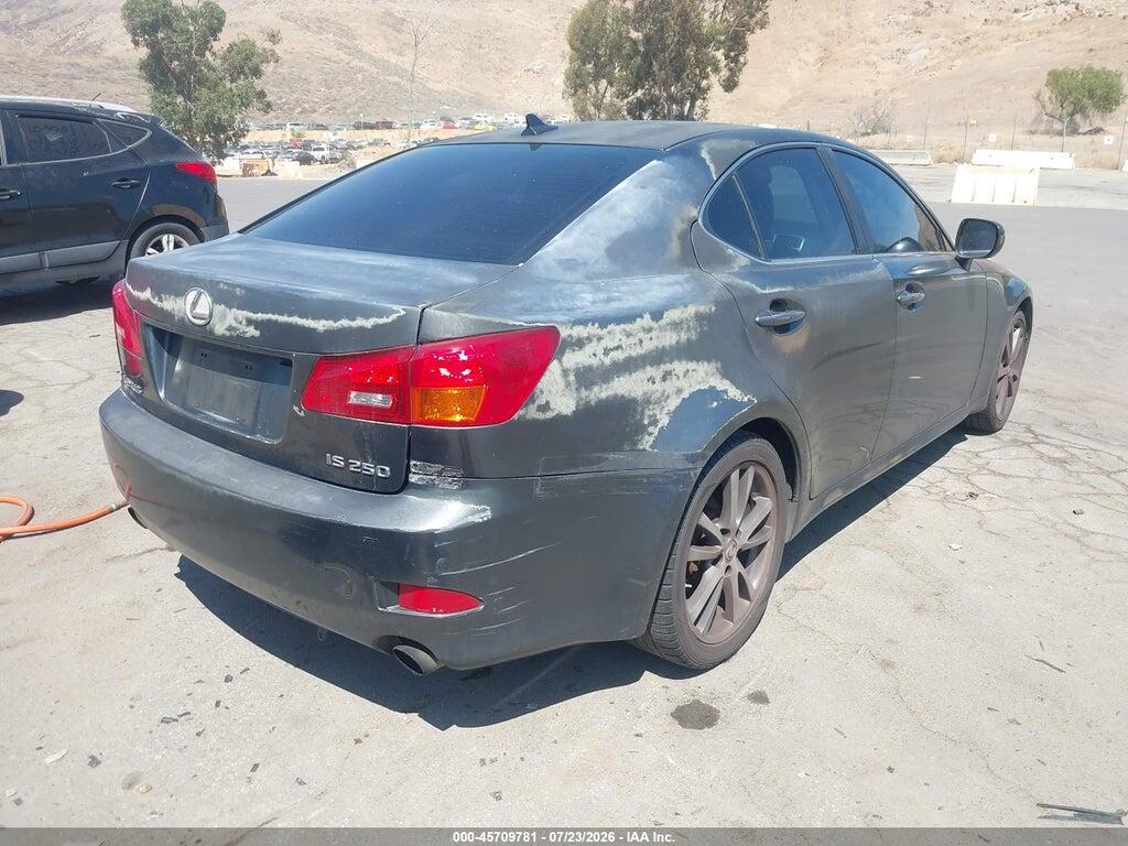 JTHBK262482071630 2008 LEXUS IS 250 photo no. 4