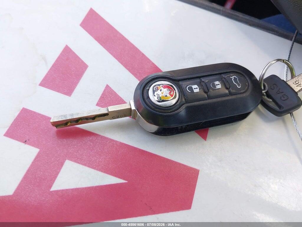 3C3CFFFH6FT508985 2015 FIAT 500 photo no. 11