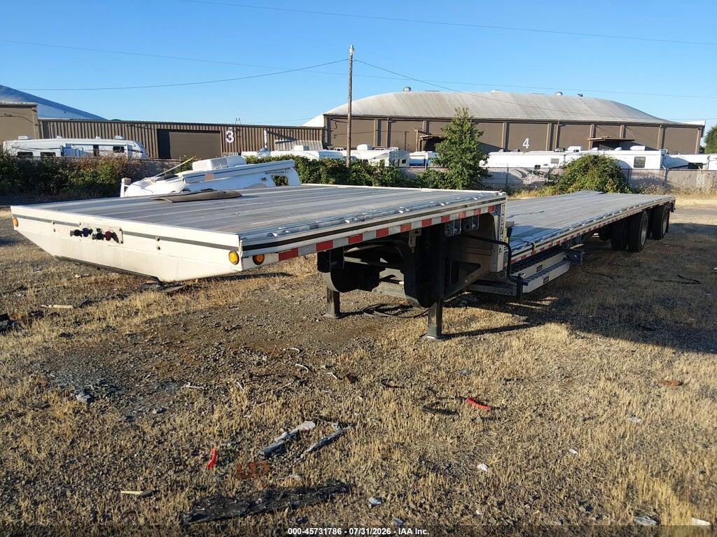 5MASS532XTN083756 2026 MAC TRAILER MFG FLATBED SEMI TRAILER photo no. 2