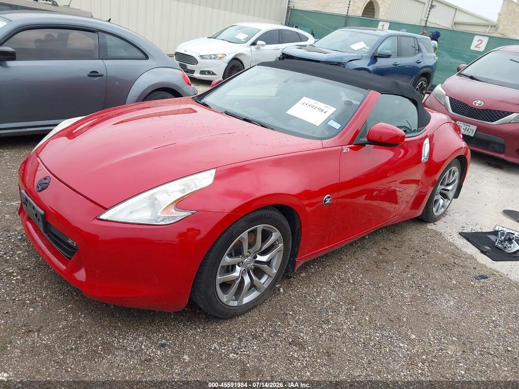 JN1AZ4FH2AM301414 2010 NISSAN 370Z photo no. 2