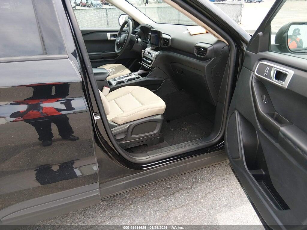 1FMSK8BBXNGB54645 2022 FORD EXPLORER photo no. 5