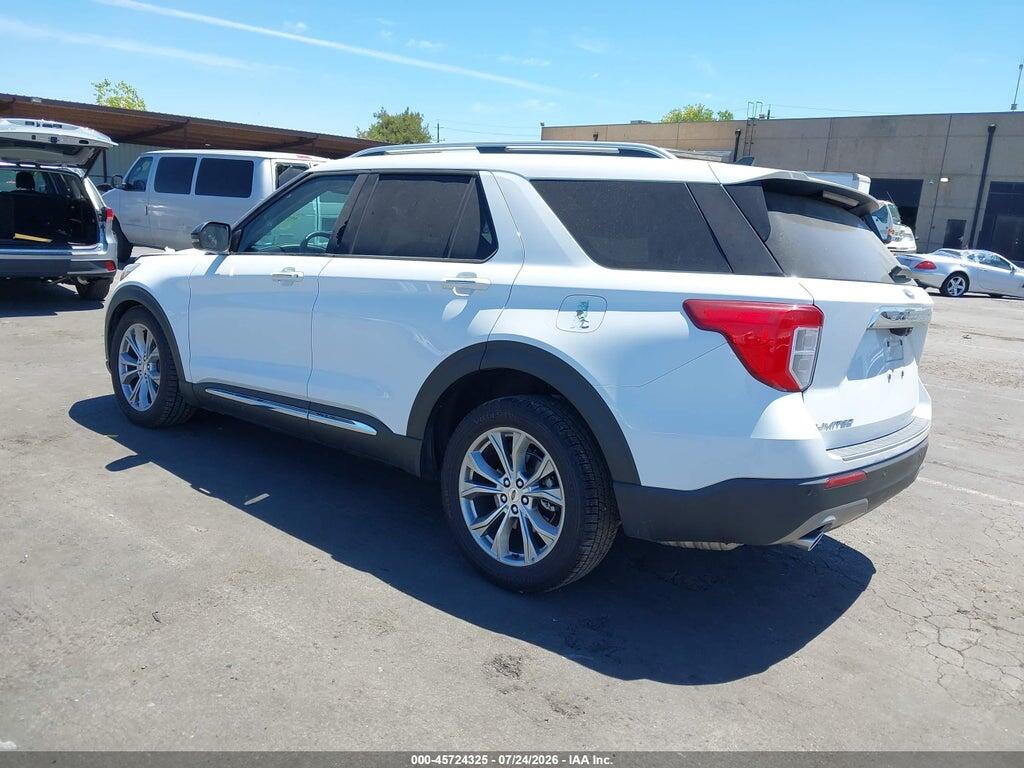 1FMSK7FH3NGA95656 2022 FORD EXPLORER photo no. 3