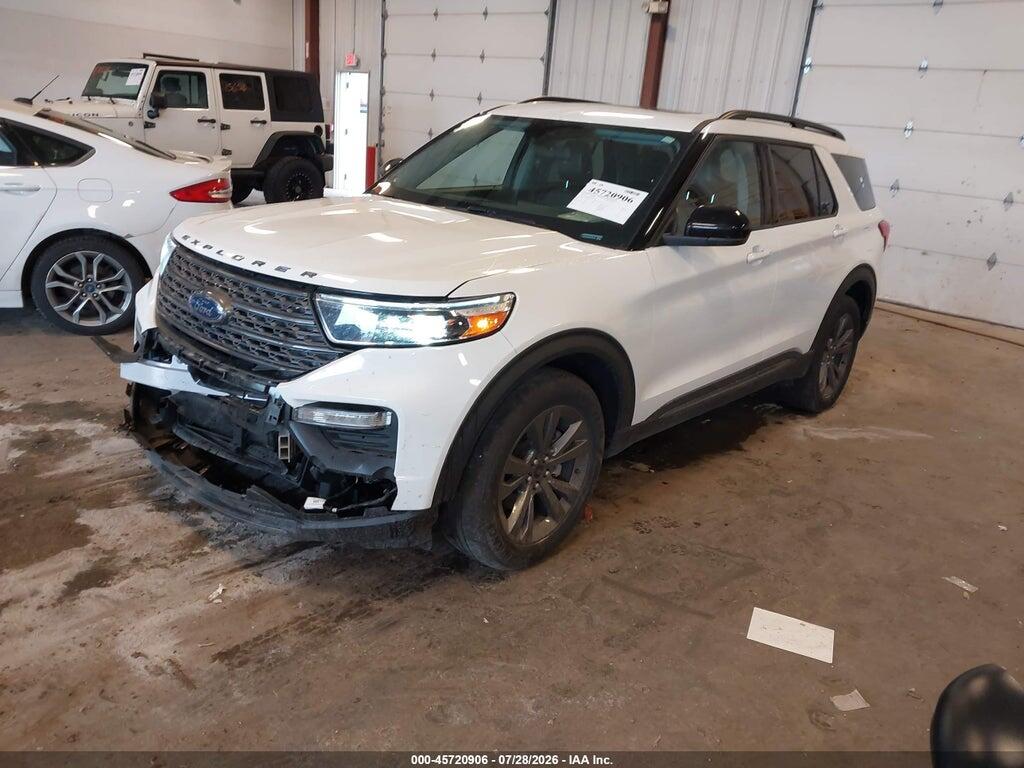 1FMSK8DH5NGC05096 2022 FORD EXPLORER photo no. 2