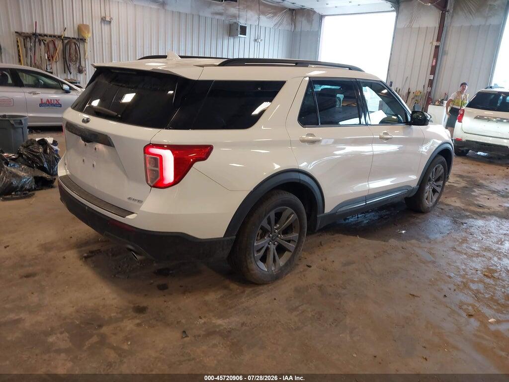 1FMSK8DH5NGC05096 2022 FORD EXPLORER photo no. 4