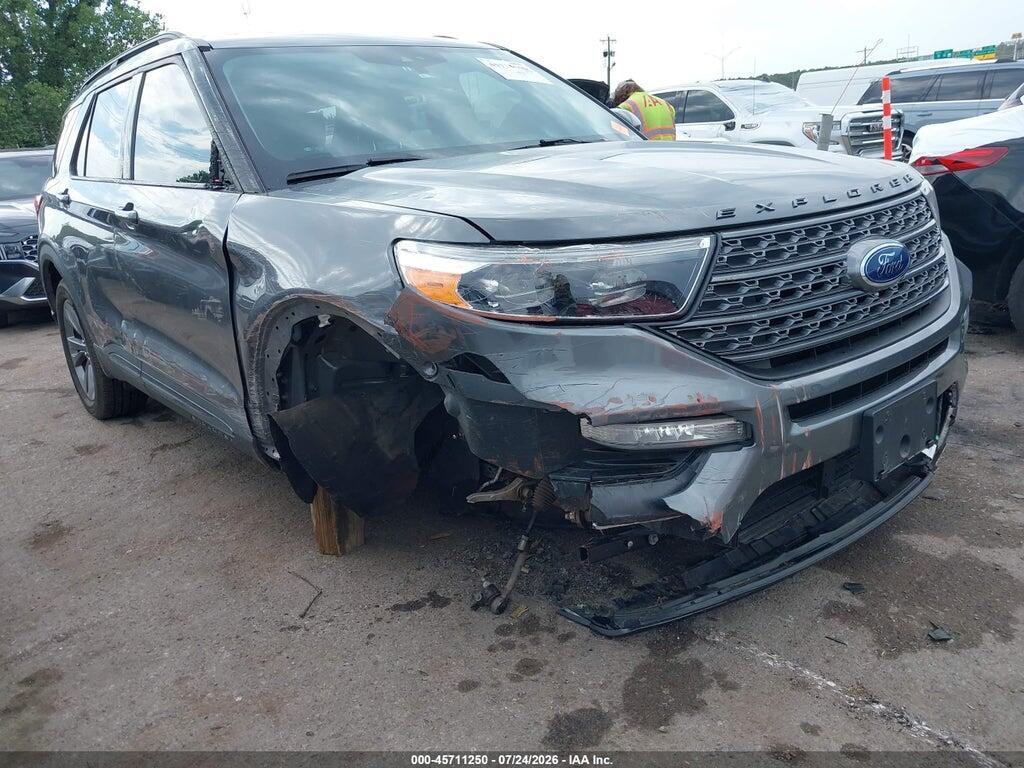 1FMSK7DHXNGA75889 2022 FORD EXPLORER photo no. 1