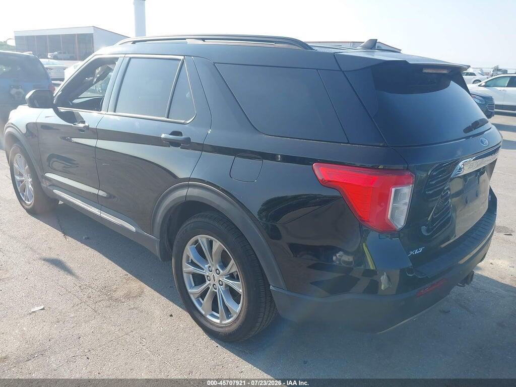 1FMSK8DH2NGB42569 2022 FORD EXPLORER photo no. 3