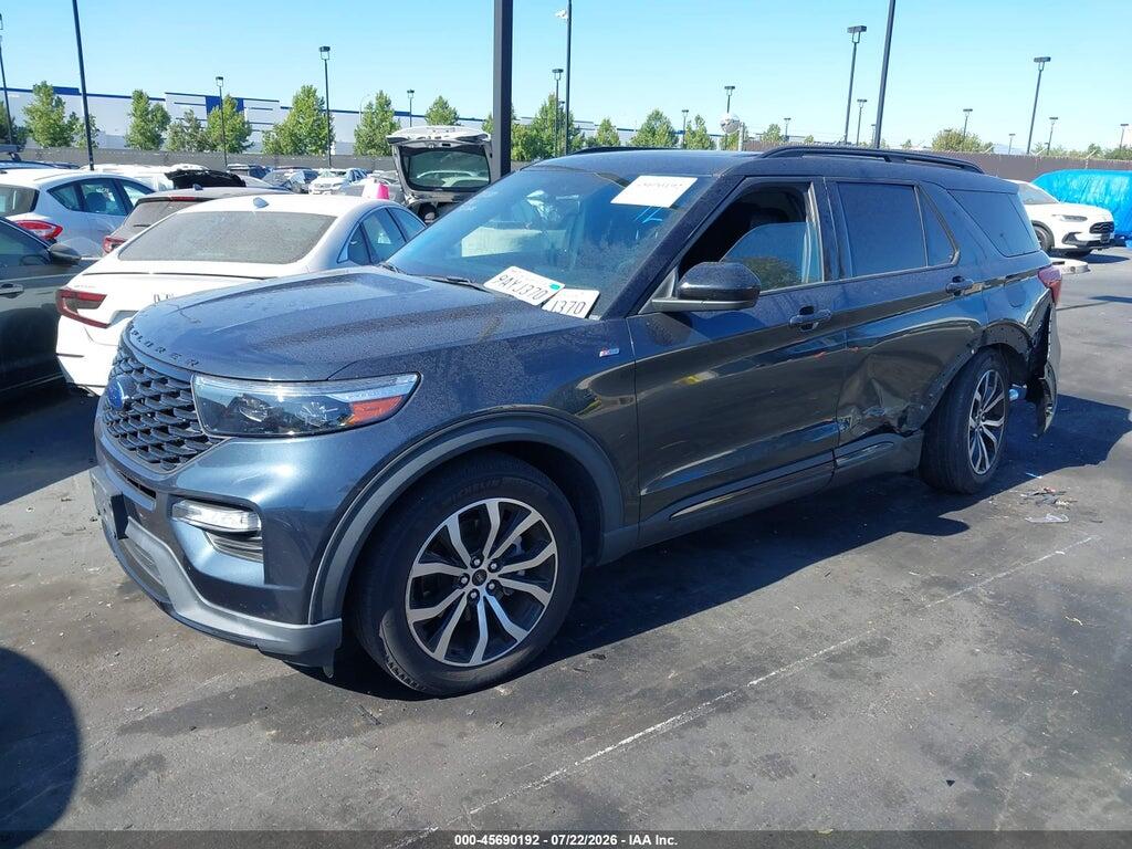 1FMSK7KHXNGB04794 2022 FORD EXPLORER photo no. 2